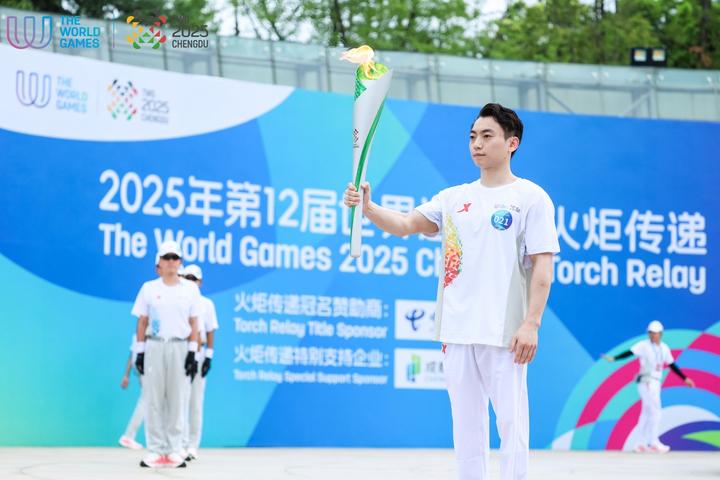 助力世运会火炬传递，百岁山的成都故事开启新篇章 - 知乎