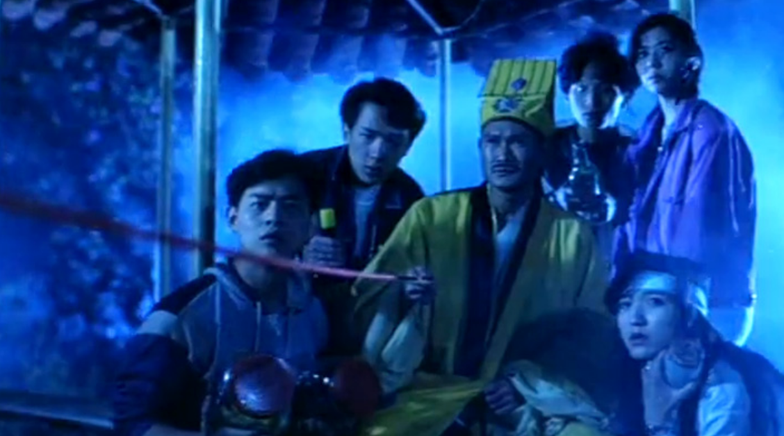 奥雷杀人剥皮只为收买官员林正英系列之金装鬼打鬼讲解