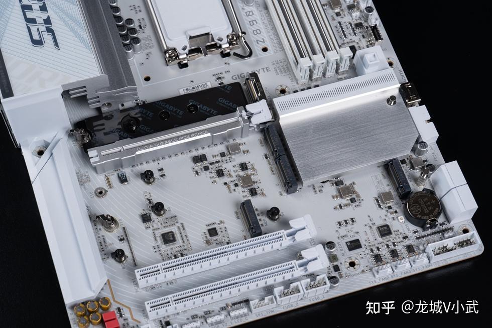 「解锁Ultra满血性能」Intel IPO 技术体验分享及整机搭建! - 知乎
