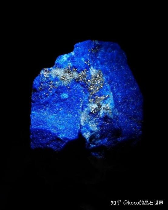 Lapis Lazuli高贵典雅的青金石—超全科普,一篇深度了解(附选购标准,建议收藏) - 知乎