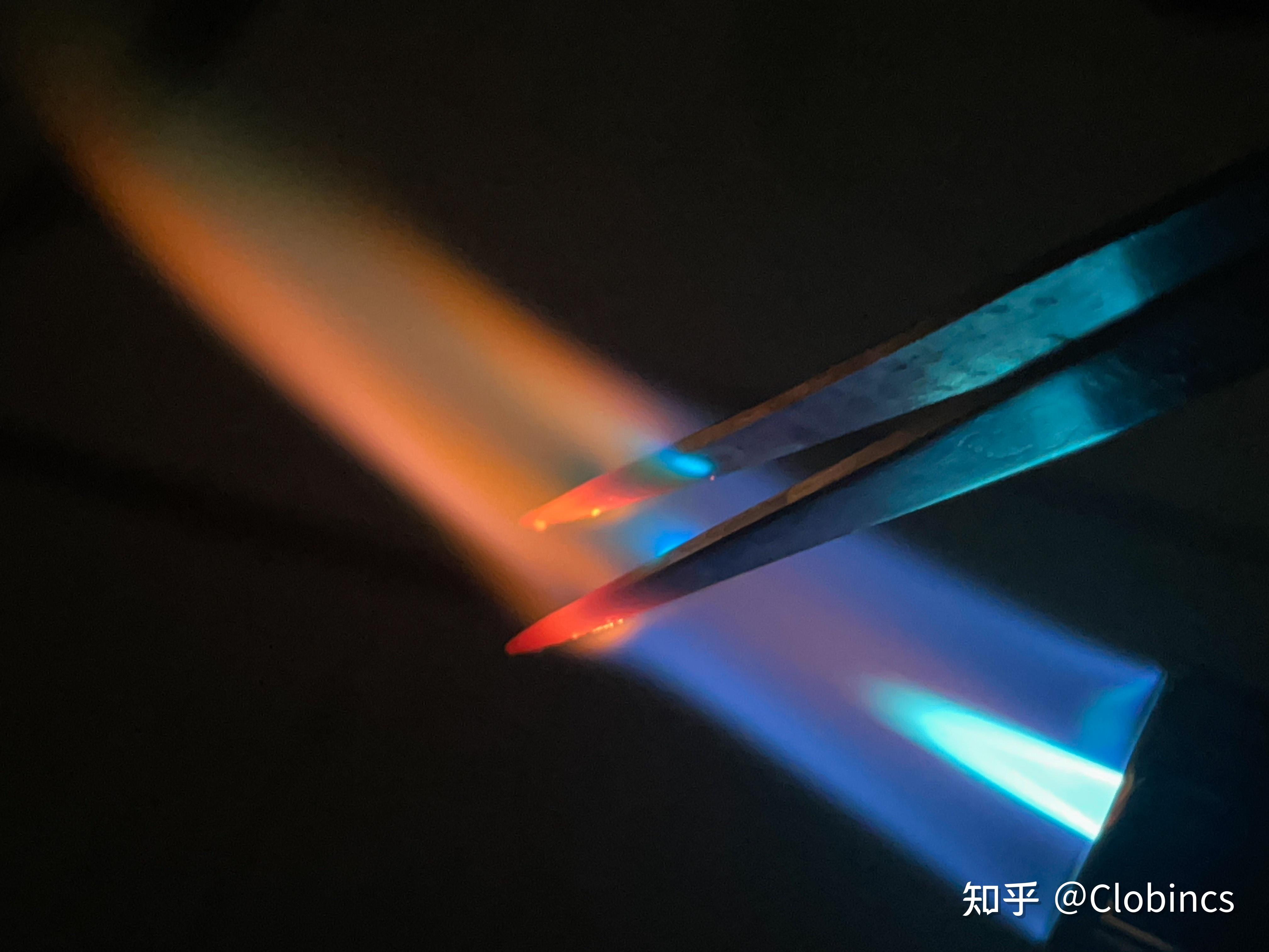 为什么镁的焰色反应无色，但燃烧时发白光？ - 知乎