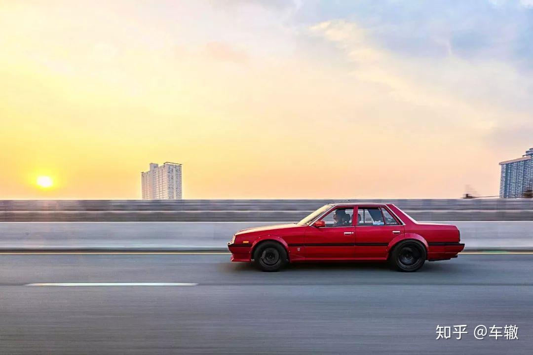 30多年前的日产R30,从家用车变成1000马力的哥斯拉! - 知乎