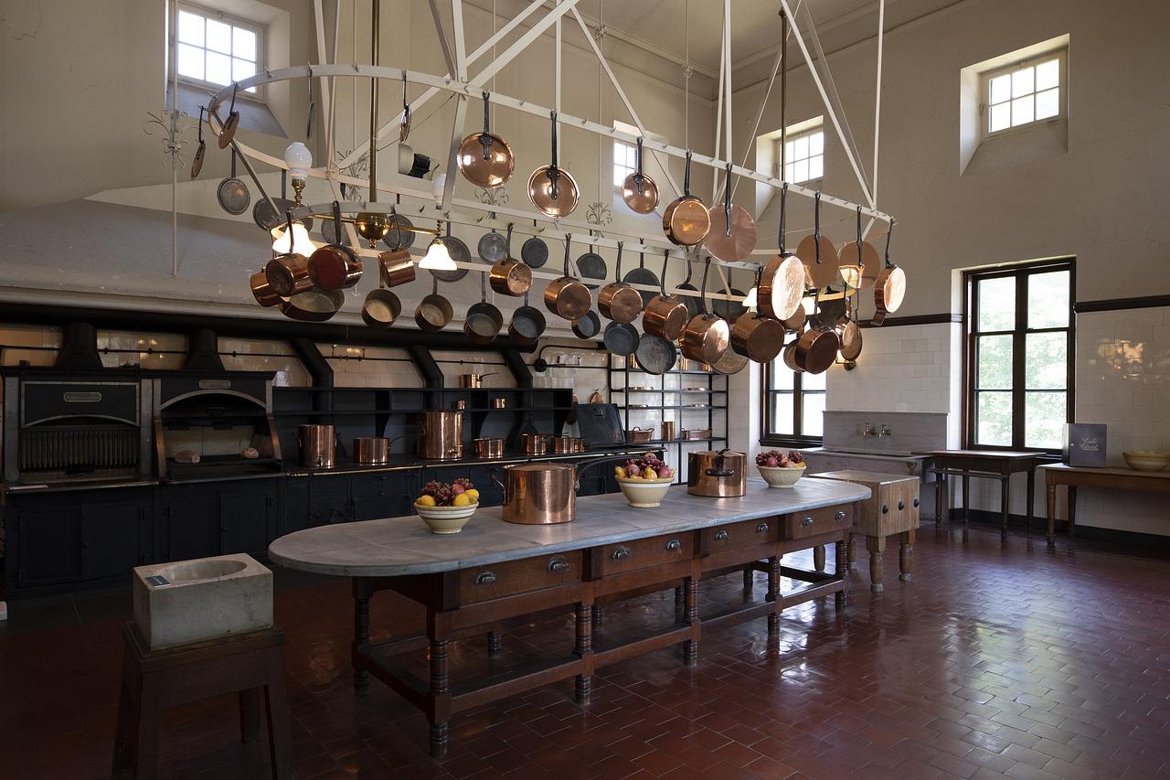 厨房在六煞位怎么办