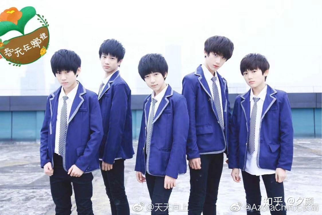 想看看自tf二代曝光以来的所有大合照,知友们可以贴一下图吗?