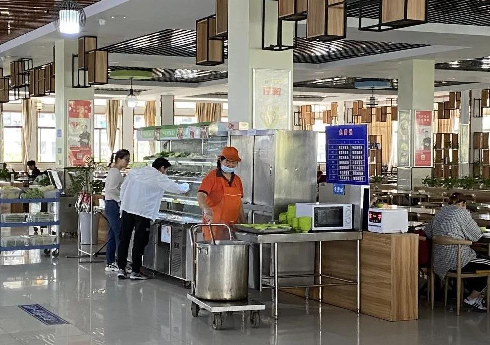在铜陵学院里就餐是一种怎样的体验?有什么推荐的食堂和美食? - 知乎