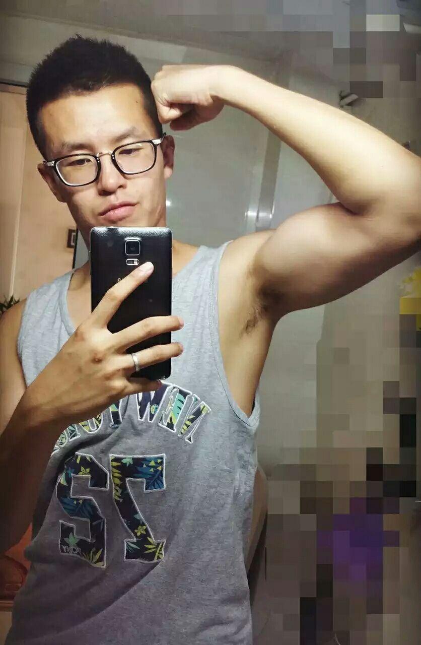 男性从瘦弱到强壮,拥有一身肌肉是种怎样的体验? - 知乎