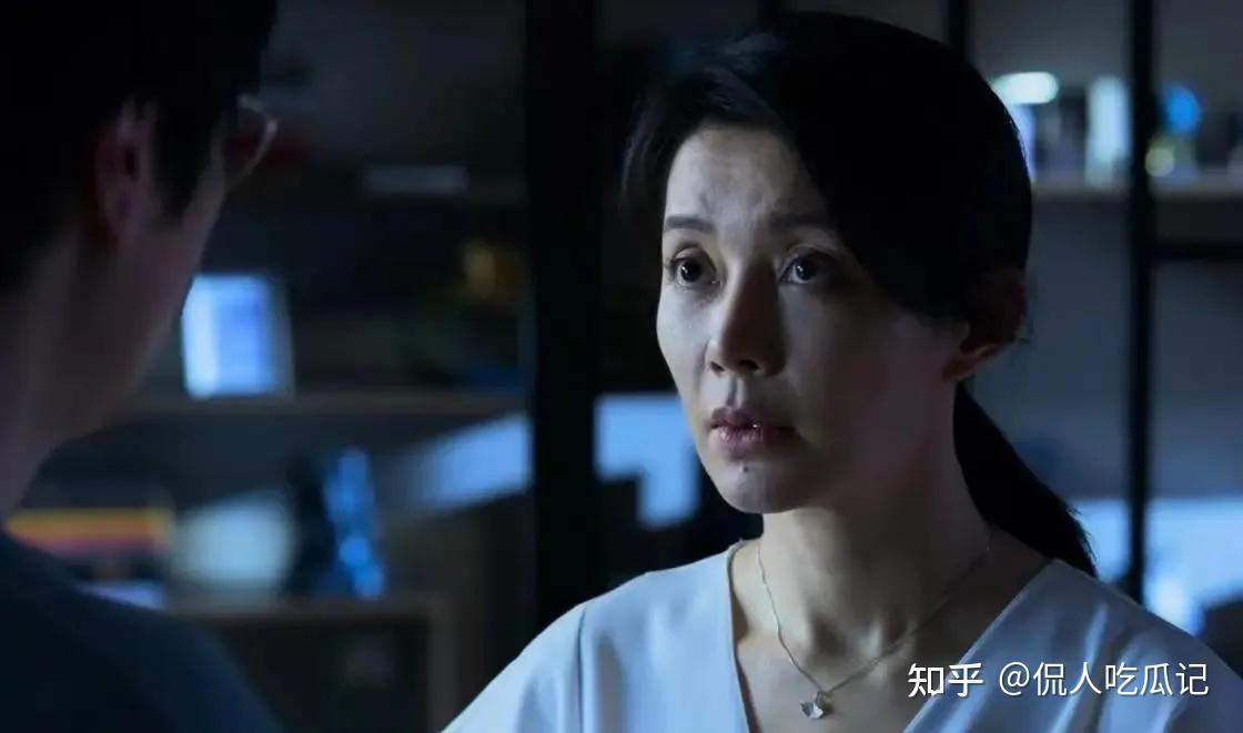 刘敏:曾是卫视一姐,上过两次春晚,当演员却不火,44岁风韵犹存却单身 - 知乎