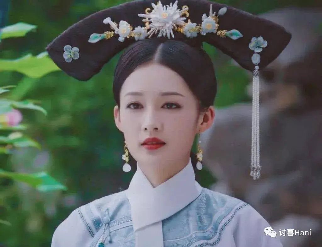 如何评价李沁的长相