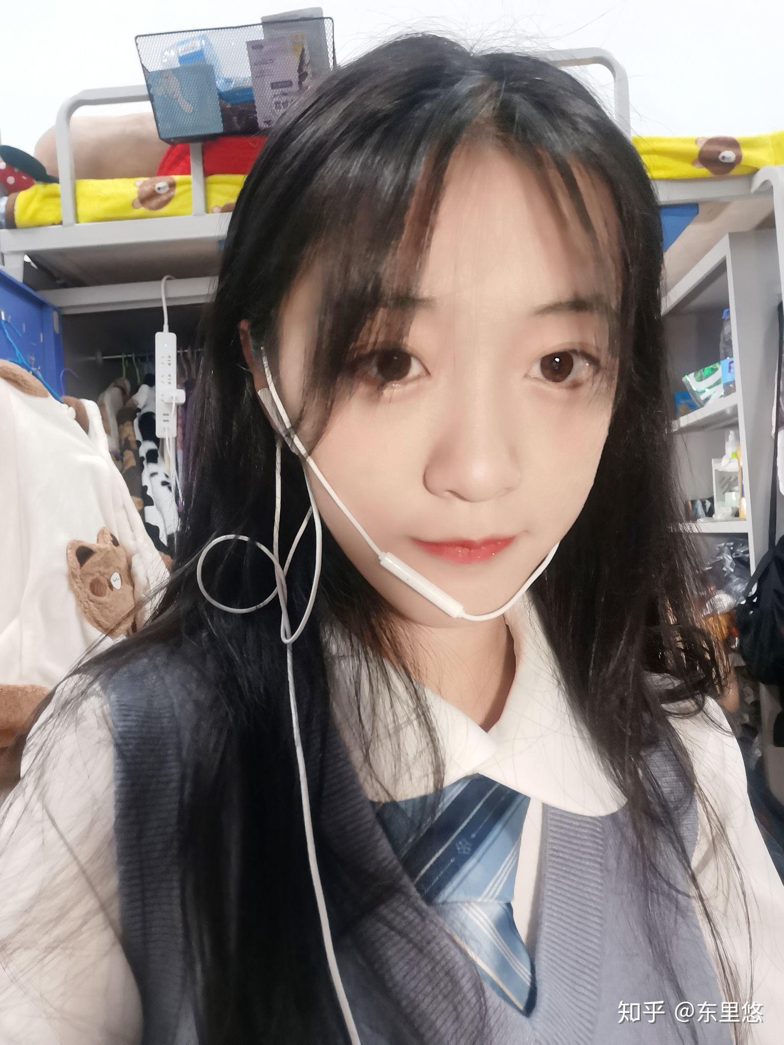 有没有高度近视也漂亮的女孩子呀? - 知乎