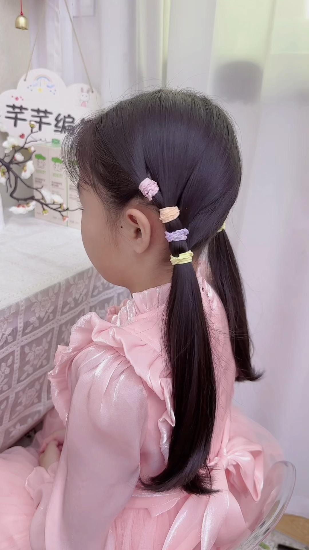 小女孩上学发型