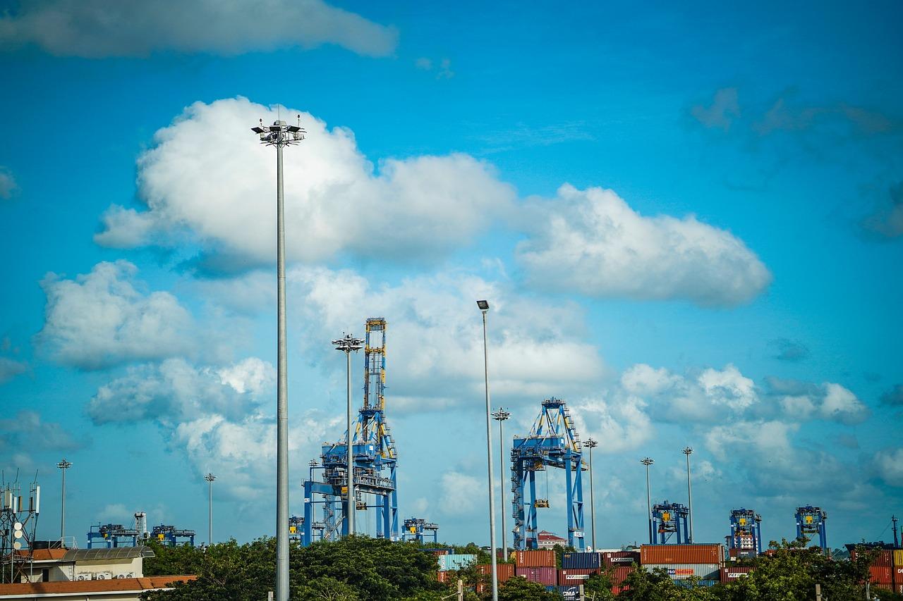 幕墙什么部门验收