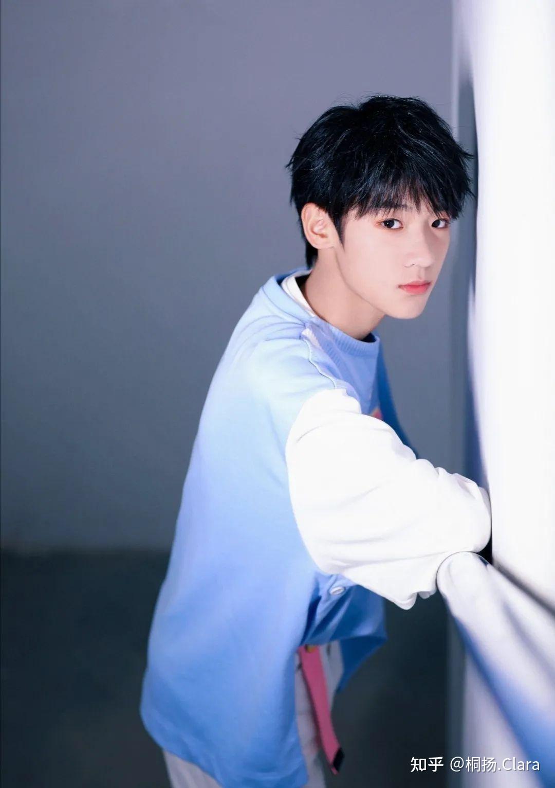 可以发点tf三代张峻豪的入坑神图吗? - 知乎