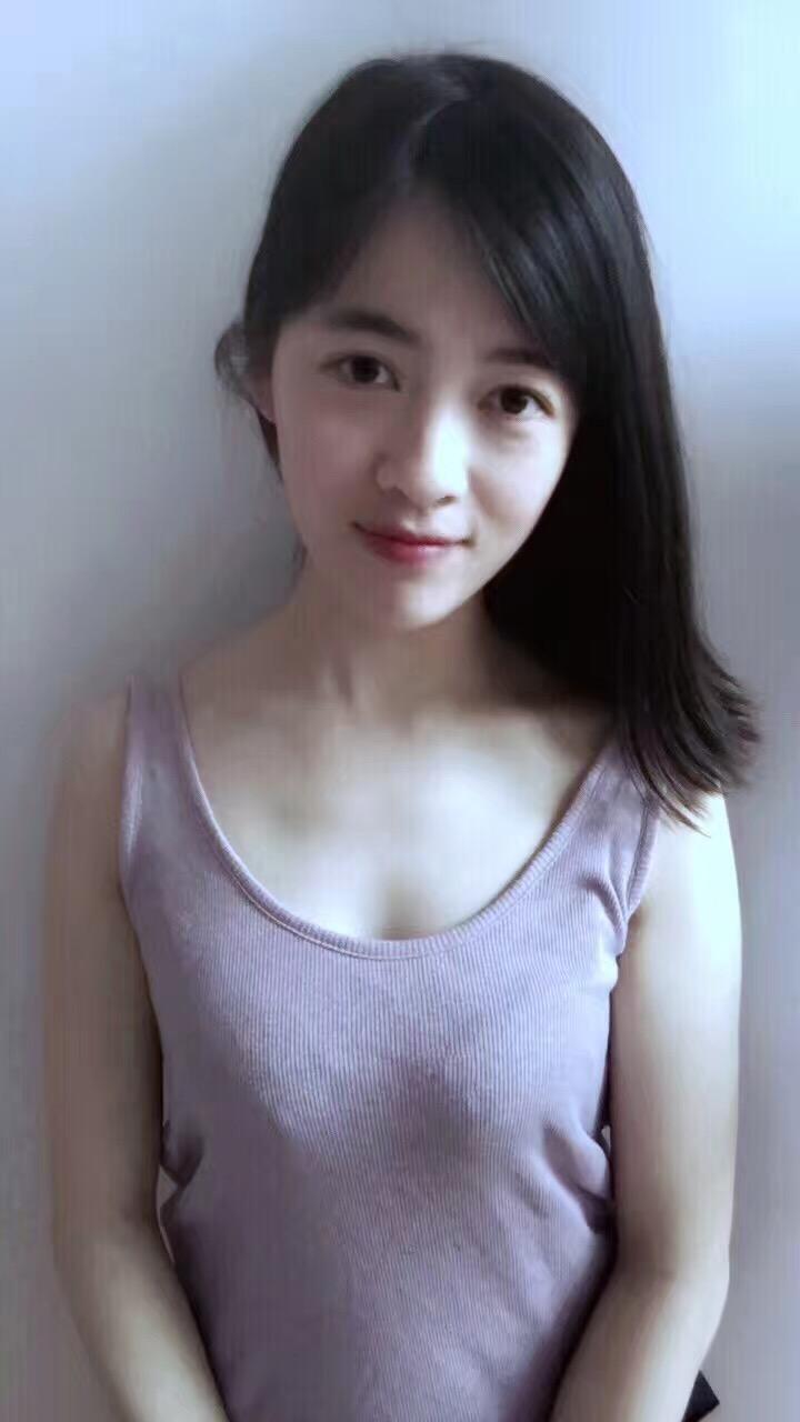 女生胸小是一种什么样的体验