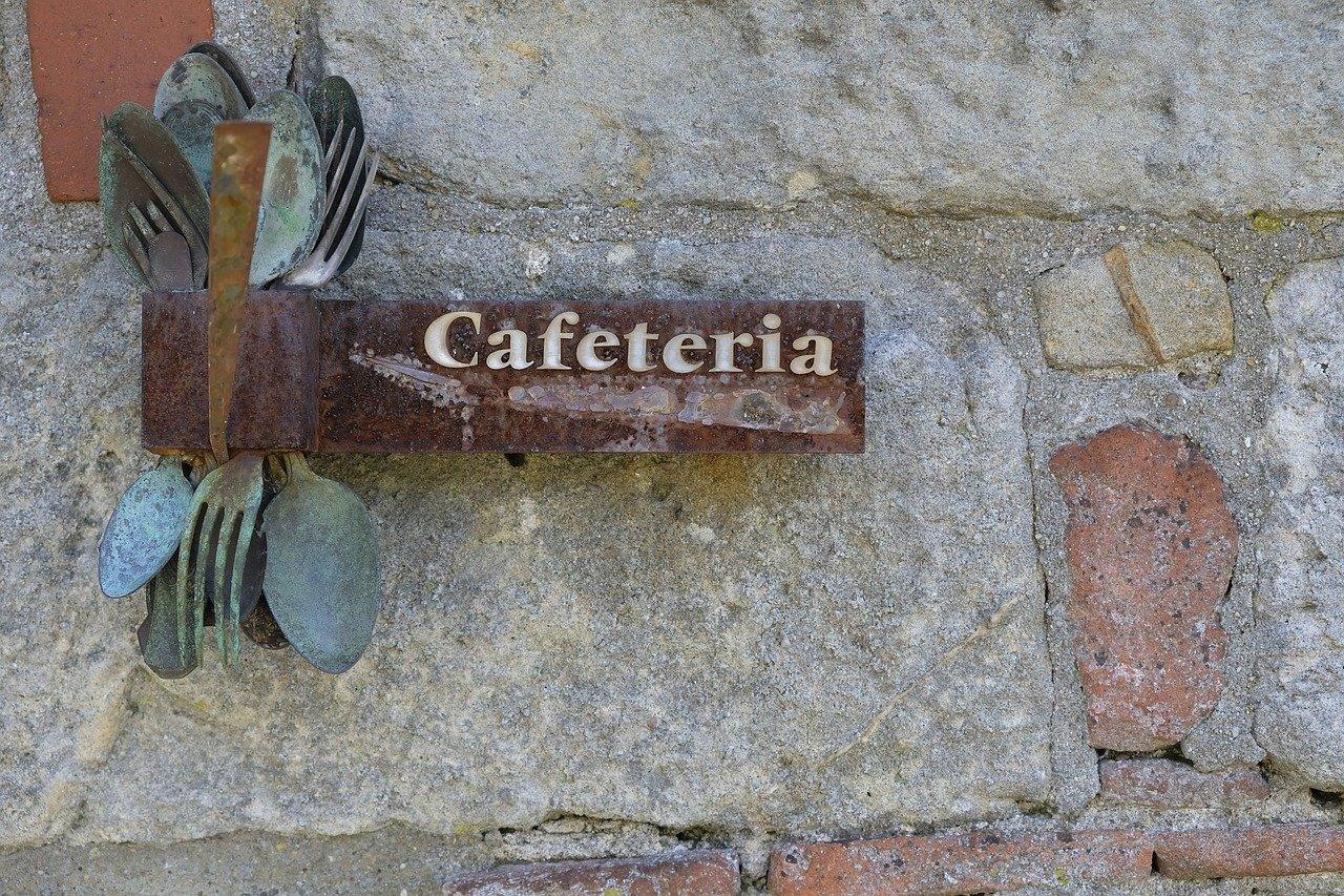 3. 特色美食推荐