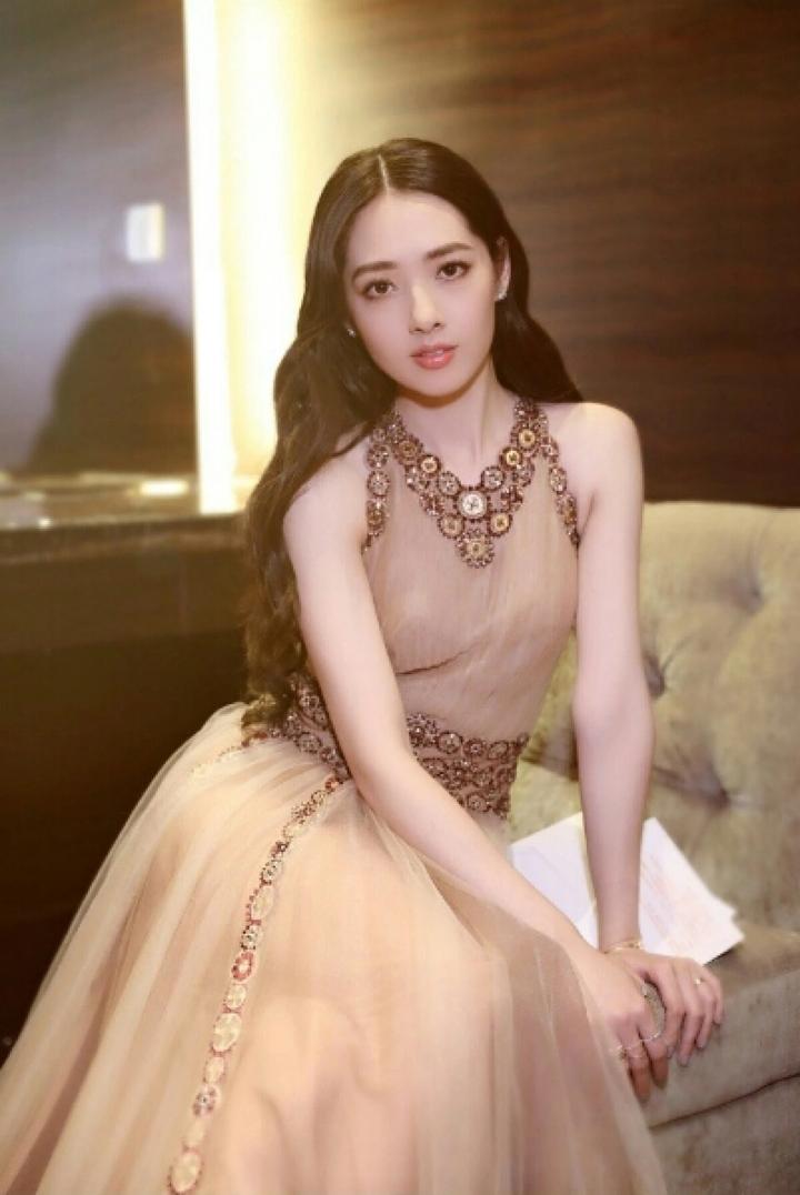 40岁郭碧婷现状4大欲望被满足甘愿做乖乖女向太真是好手段