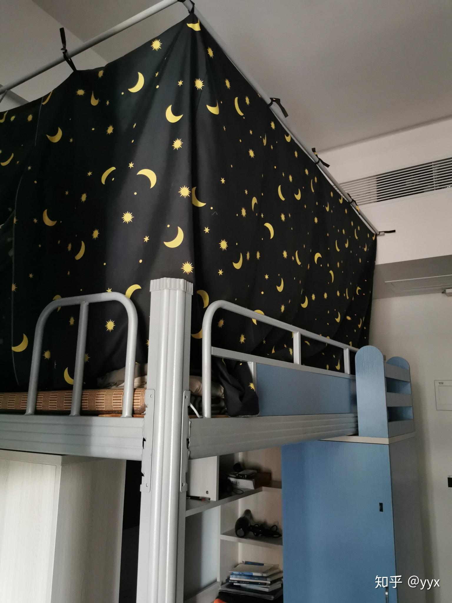 大一宿舍六个人上下铺,我住上铺能在铺上整个学习桌么? - 知乎