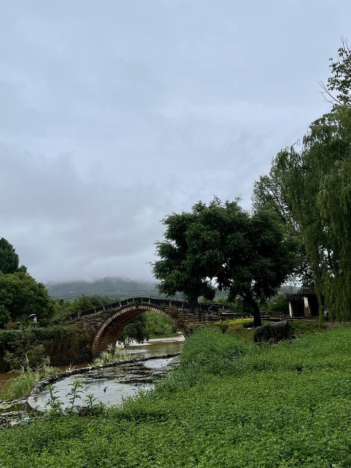 不如一路向西,去大理。 - 知乎
