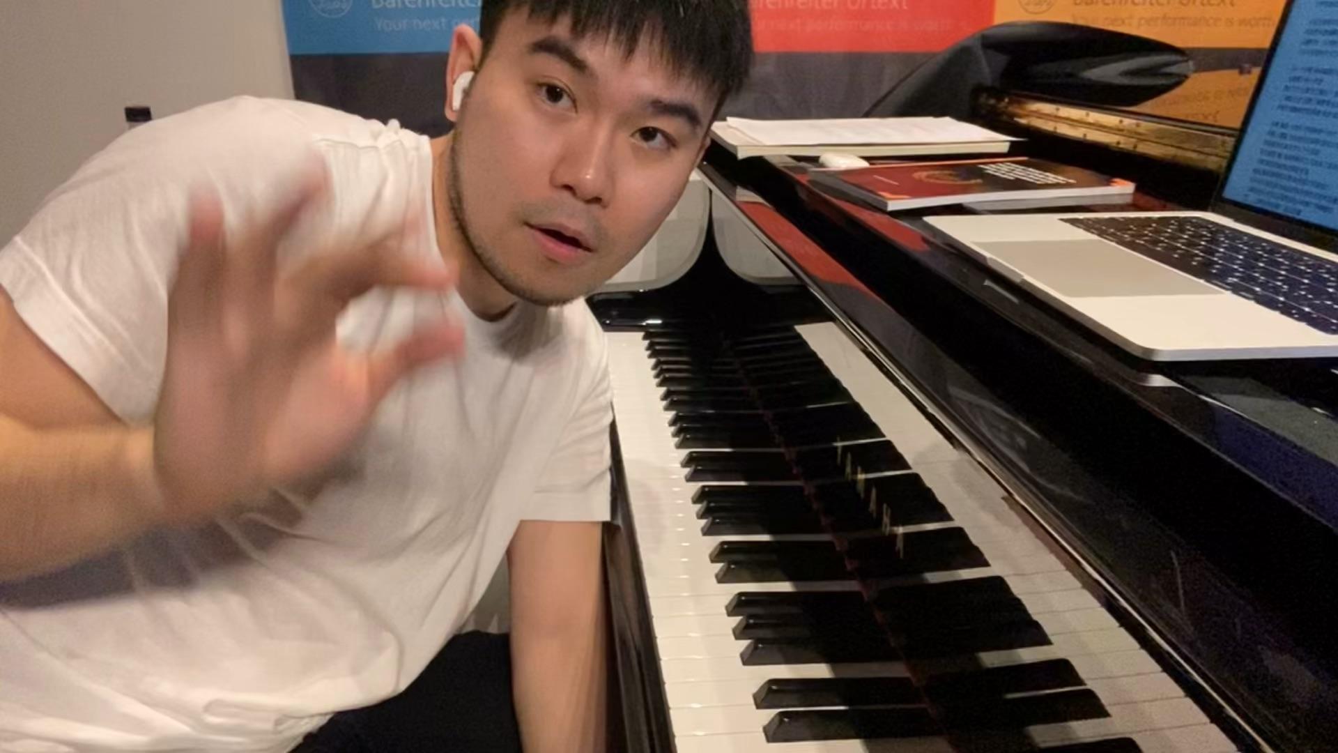 钢琴吊臂启蒙怎样算练到位了?高抬臂下落的教学由来?