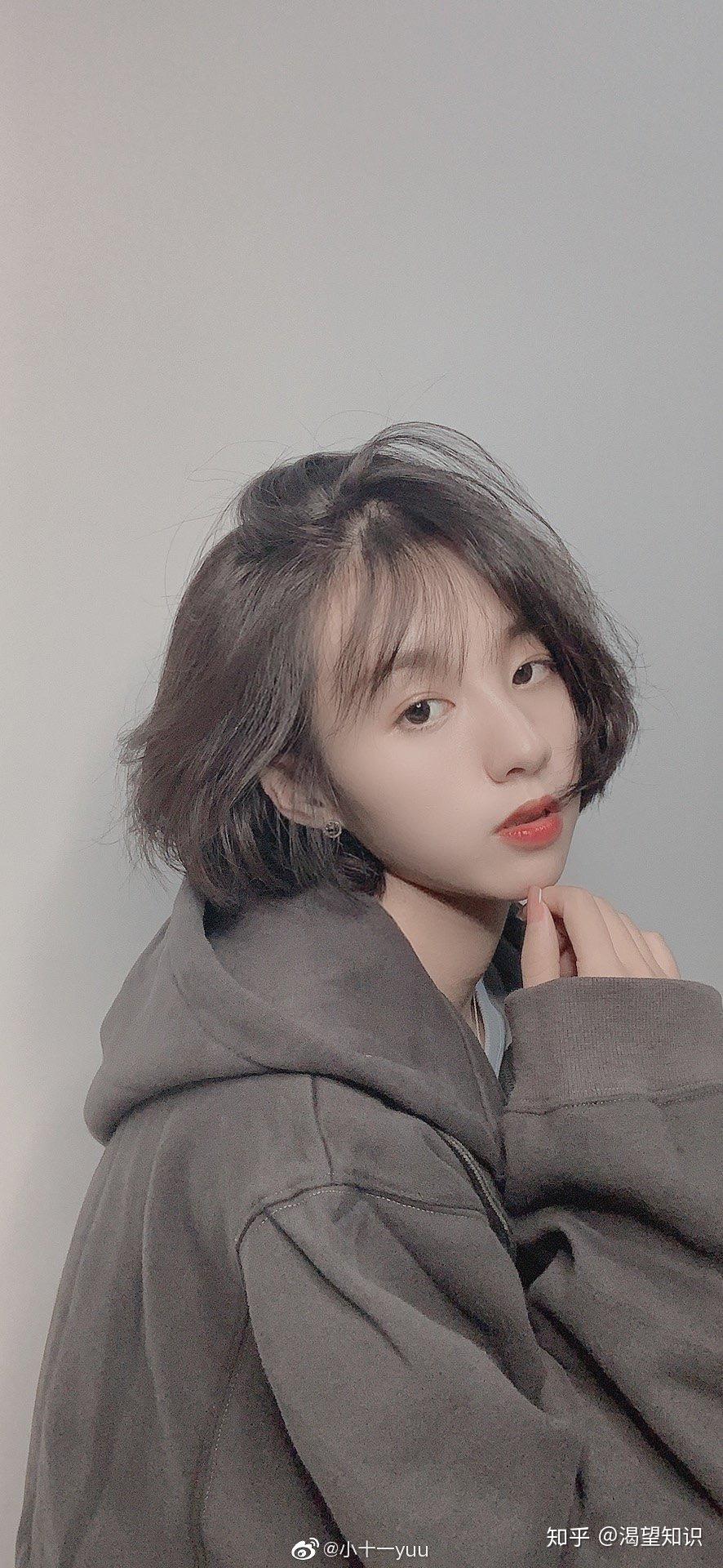 女生什么样的短发好看