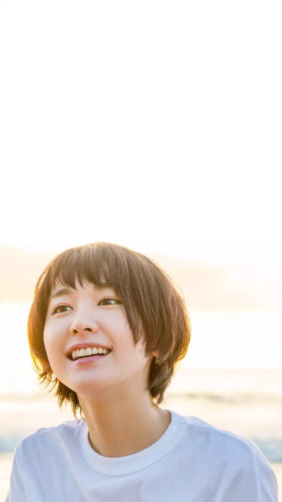 有没有短发gakki的壁纸? - 知乎