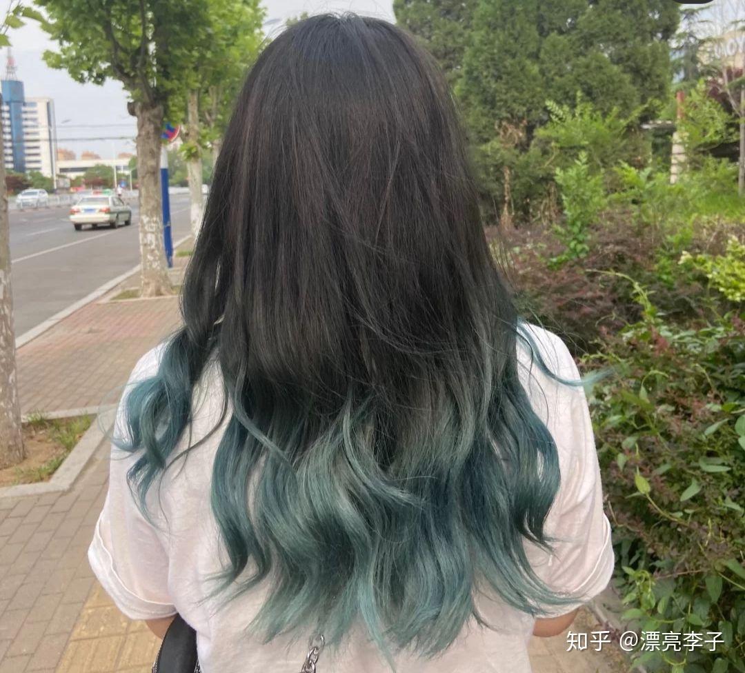 想问问看黑发只染发尾适合什么颜色的