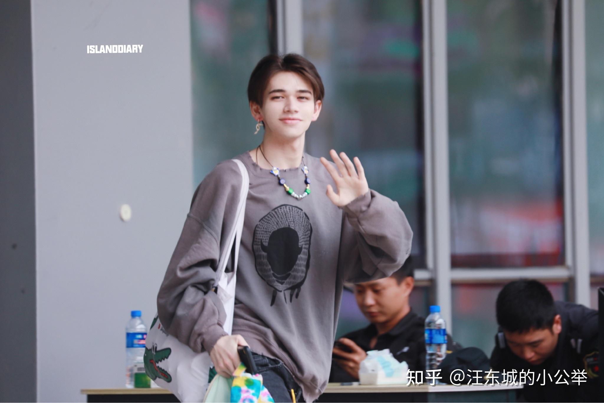 如何评价创四学员米卡庆怜的关系